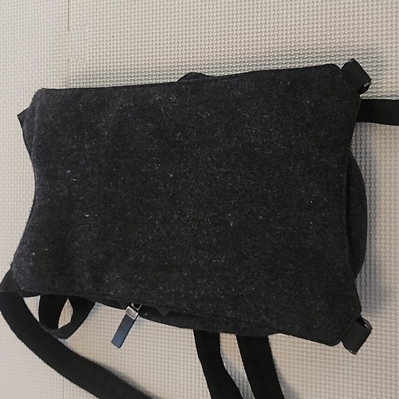 Backpack - Picture 1 of 4